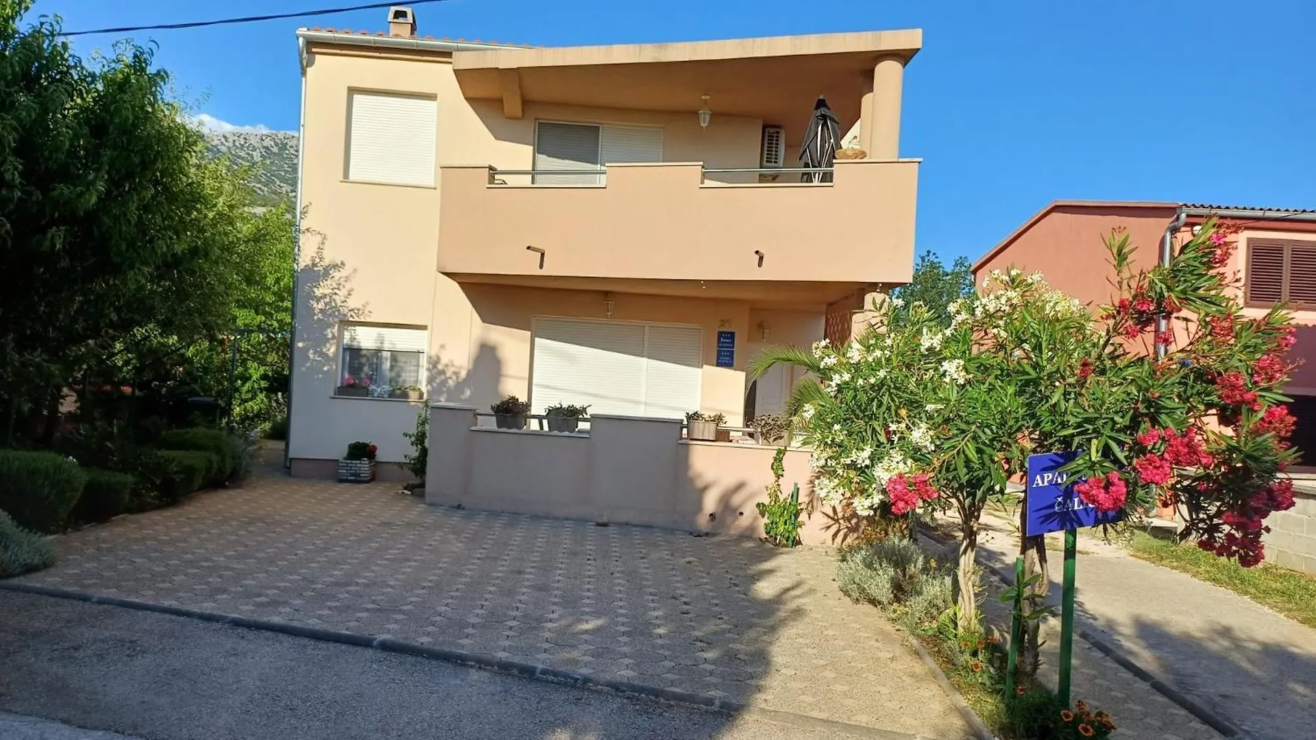 Calic Apartman Seline